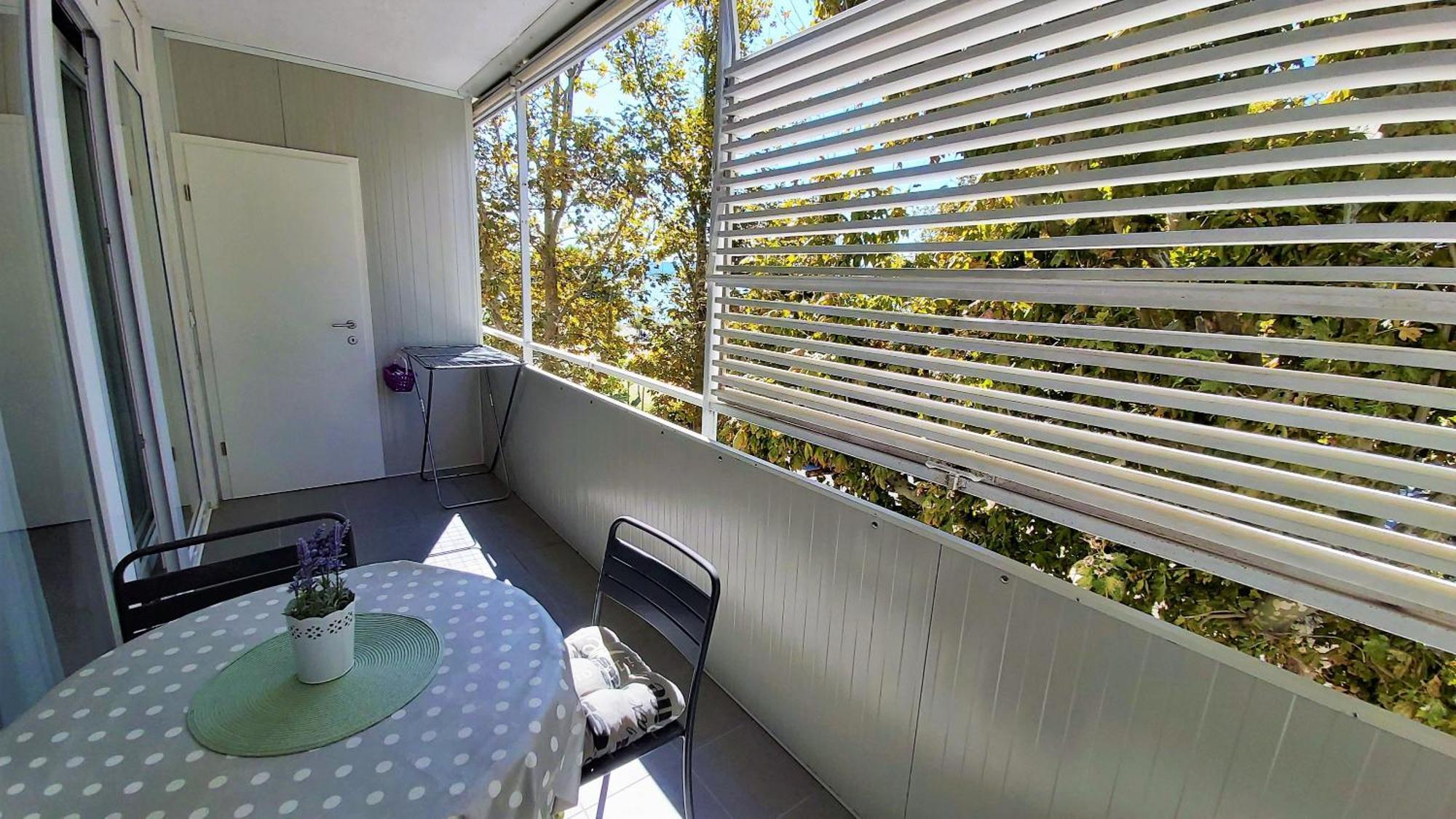 Apartment Punta 奥米什 外观 照片